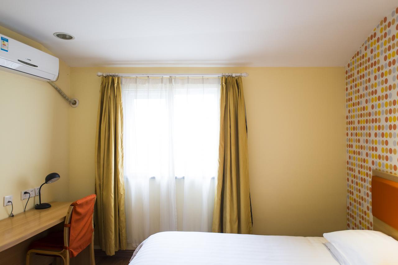 Home Inn Dalian Xinghai Bay Wuyi Road Nansha Street Экстерьер фото