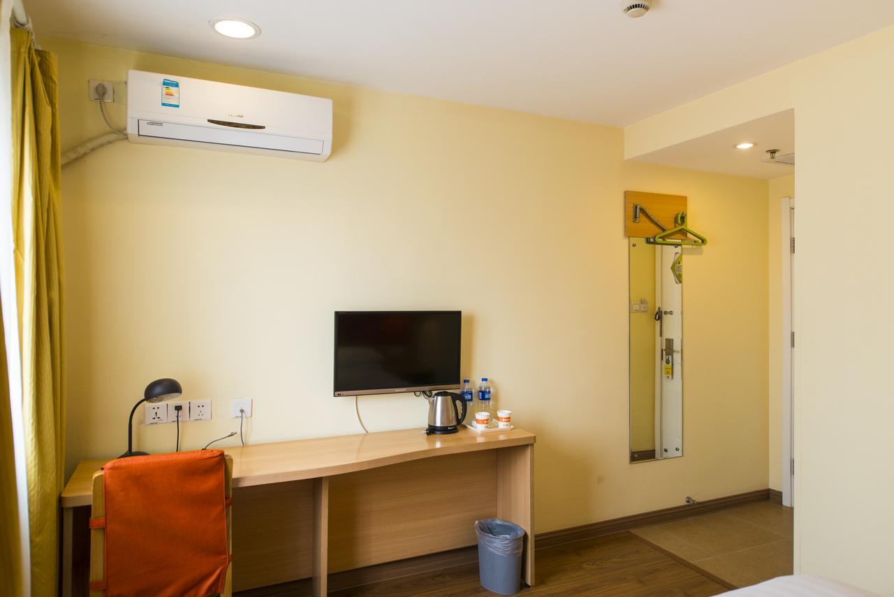 Home Inn Dalian Xinghai Bay Wuyi Road Nansha Street Экстерьер фото
